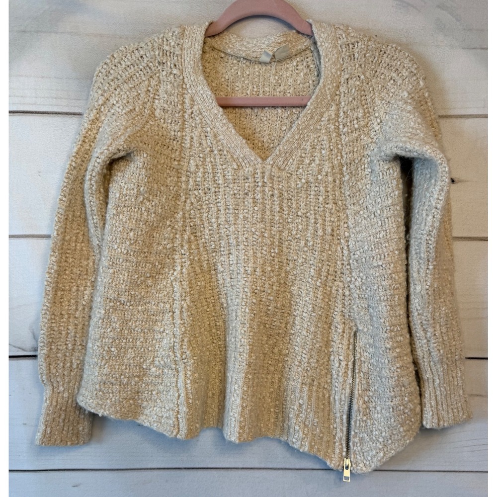Moth Anthropologie Cream Chunky Knit V-Neck Sweater Side Zip Detail Small